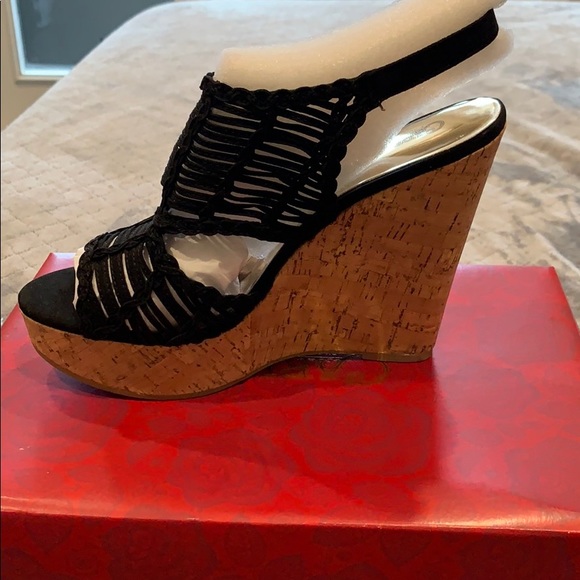 Brand new wedges - Picture 7 of 7